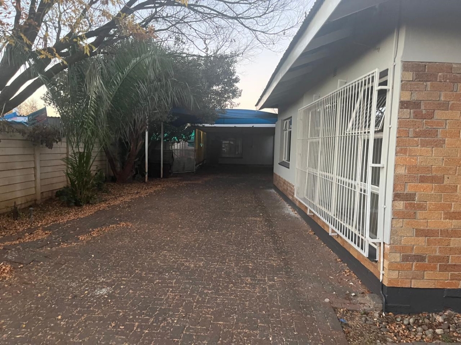 4 Bedroom Property for Sale in Wilgehof Free State